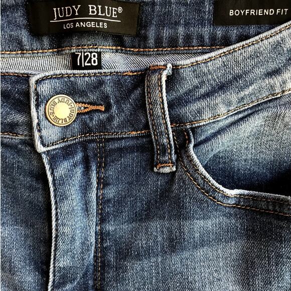 Judy Blue Boyfriend Fit Classic Blue Jeans size 28 - Picture 4 of 5
